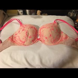 Victoria's Secret push up bra